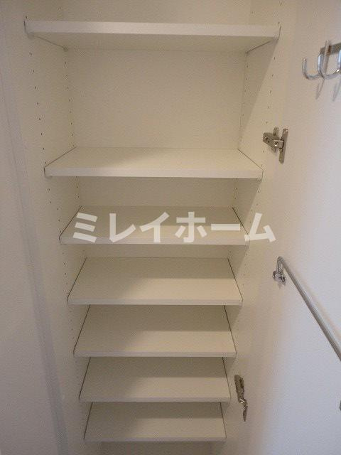 メイクスデザイン大森の玄関