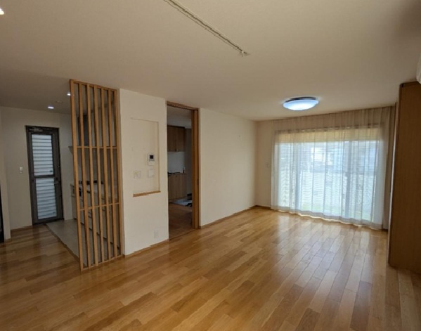 【居間・リビング】