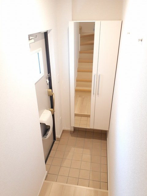 ジューンベリーの玄関
