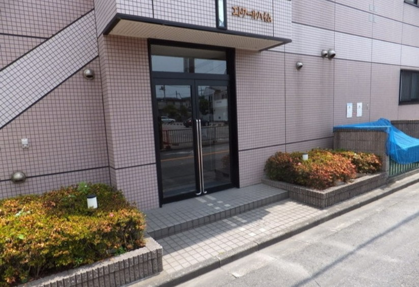 エトワールハイムのエントランス
