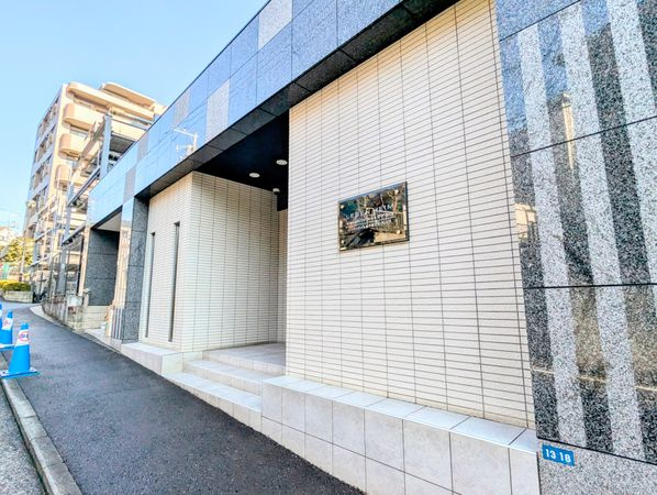 【エントランス】