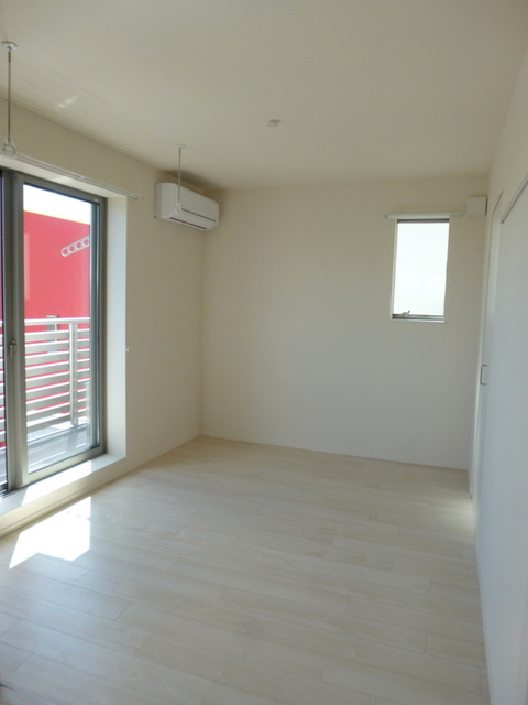 プラムメゾン鷺宮の洋室|★家具配置のしやすいお部屋★