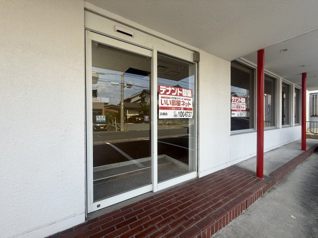 戸田３-１８０４店舗のエントランス