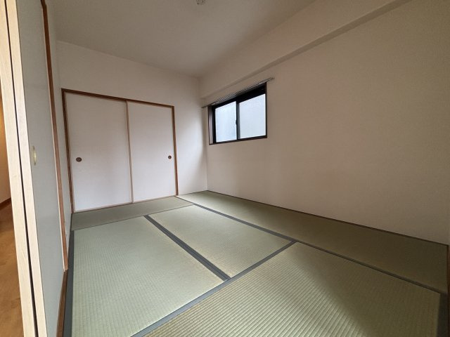 フローラ浦和の和室
