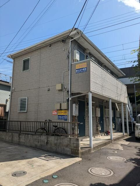 ミルフィーユ市川の外観