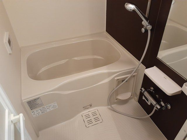 アウル三鷹の浴室