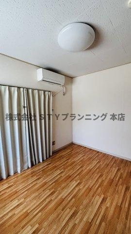 仲介手数料0円！エンプレスメイトウの洋室