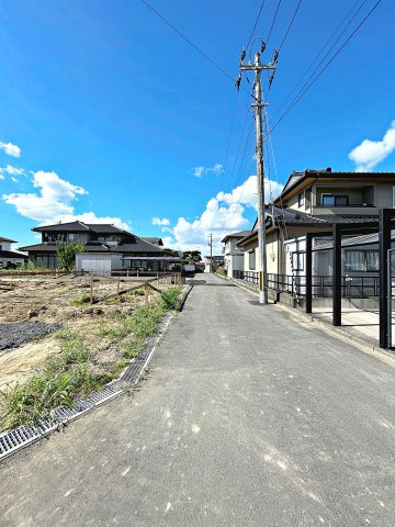 新築戸建・新築建売　須賀川市朝日田第1　第三小・第三中の前面道路含む現地写真