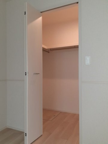 ＤＯＭＵＳ　ＲＩＰＡ　Ⅱの収納