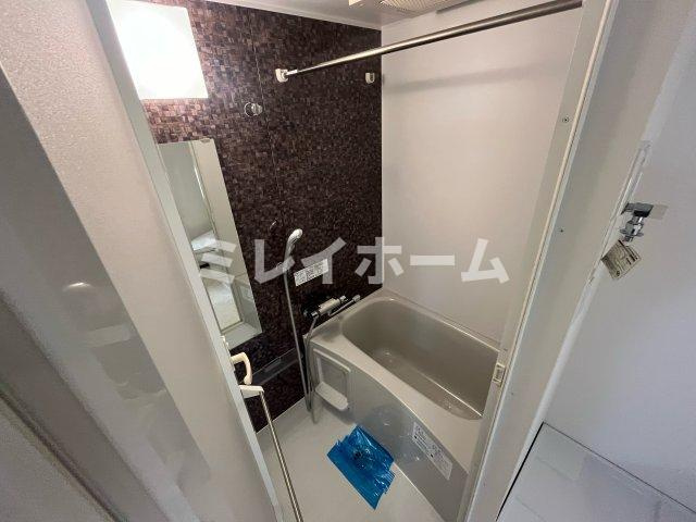 INUNEKO HILLS 六郷土手の浴室|同建物内、別のお部屋の参考写真になります。