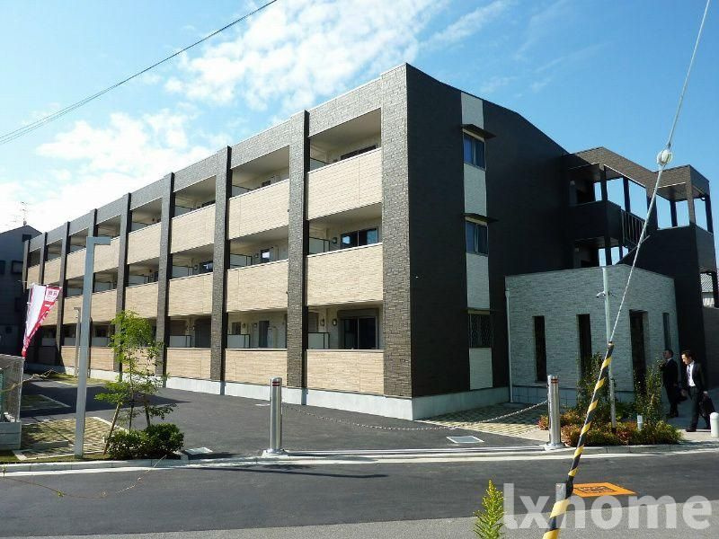 トレンヴィラ北摂の外観|建物外観を気になさる方へ、見た目の良い物件です