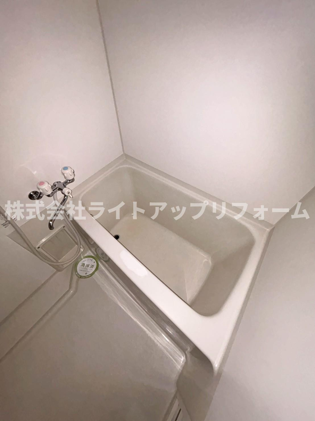 ロイスグラン神戸下沢通の浴室