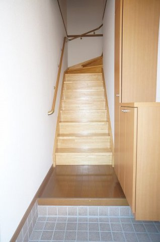 シンプルで使いやすい玄関です