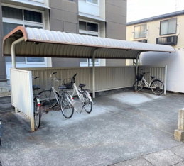 屋根付き駐輪場