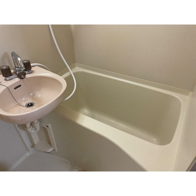 ゆったり過ごせるお風呂です