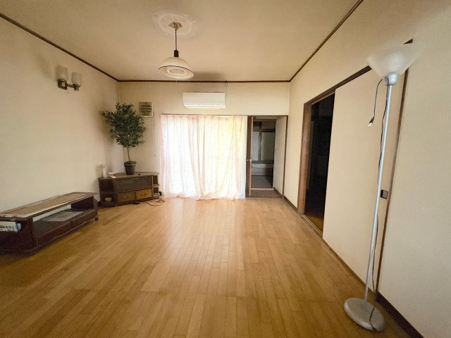 【居間・リビング】 | 深谷市田中　中古戸建