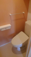 ゆったりとした空間のトイレです