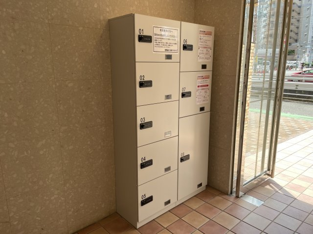 コンドミニアム薬院駅のその他共用部分|宅配ボックス