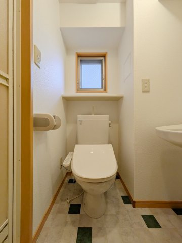 コンドミニアム薬院駅のトイレ|清潔感のあるトイレです