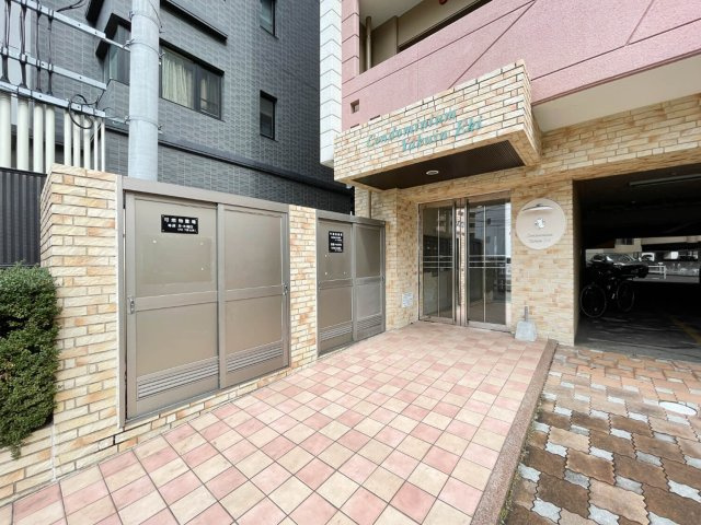 コンドミニアム薬院駅のエントランス|エントランスです