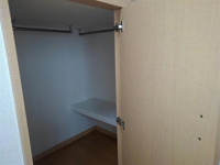 明るい室内です