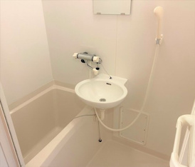 コンパクトで使いやすいお風呂です
