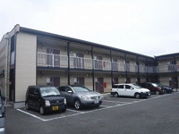 落ち着いた雰囲気の外観です