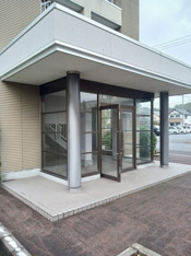 毎日通るエントランスはこのようになっています