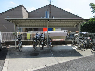 屋根付き駐輪場