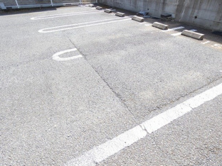駐車場完備です