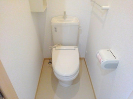 コンパクトで使いやすいトイレです