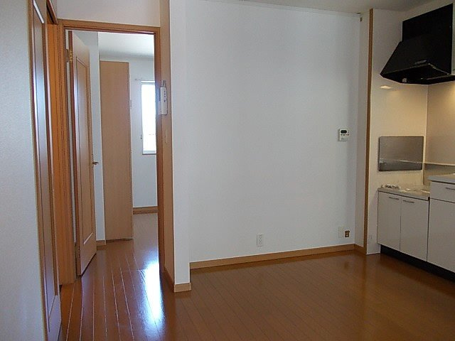 ゆったり過ごせる居間です