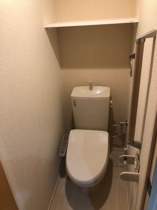 ウォシュレット付きになります。