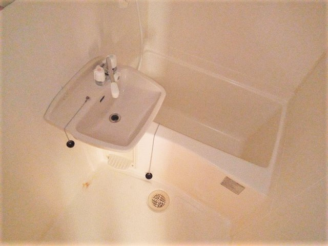 ゆったり過ごせるお風呂です