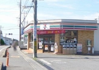セブンイレブン鴻巣宮前店まで1370m