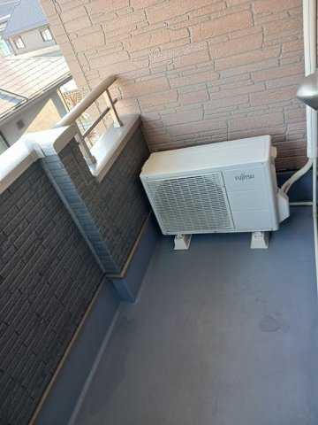 外からの目が気にならないバルコニーで洗濯物が干せます