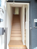 シンプルで使いやすい玄関です