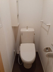 シンプルで使いやすいトイレです