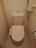 シンプルで使いやすいトイレです