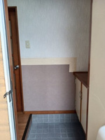 落ち着いた玄関です