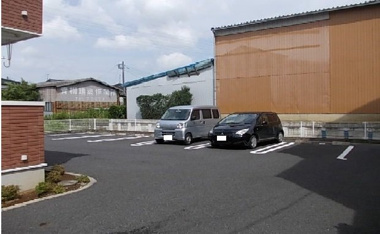 駐車スペースもあります