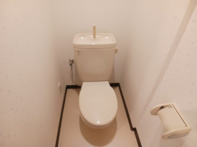【トイレ】 | ハーバー　ブリッジ | 清潔感のあるトイレです