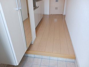 収納もある玄関です