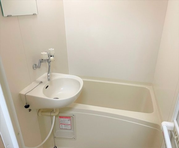 コンパクトで使いやすいお風呂です