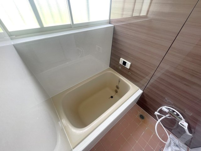 山武市湯坂貸家の浴室