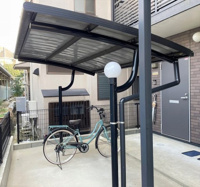 屋根付き駐輪場完備