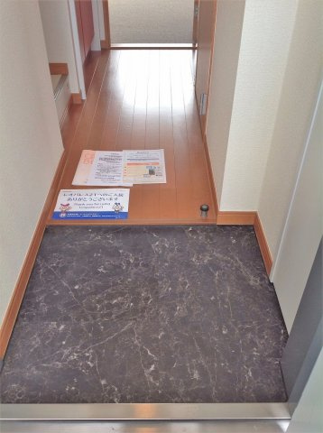 シンプルで使いやすい玄関です