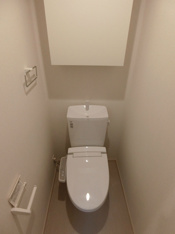 明るい色調の室内です
