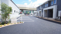 駐車場に車を止められます