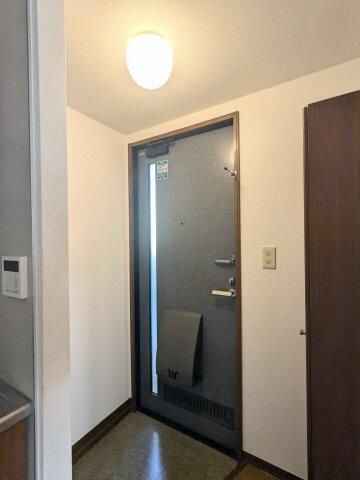 【玄関】